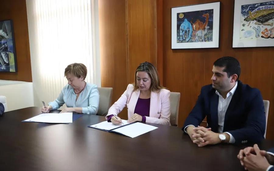 Cabildo de Lanzarote y Universidad de La Laguna firman convenio para impulsar la cátedra cultural César Manrique