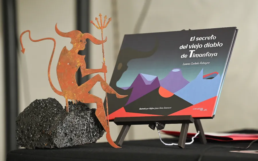 El Cabildo y los Centros Turísticos editan el libro solidario “El secreto del viejo diablo de Timanfaya”, de Lorena Curbelo
