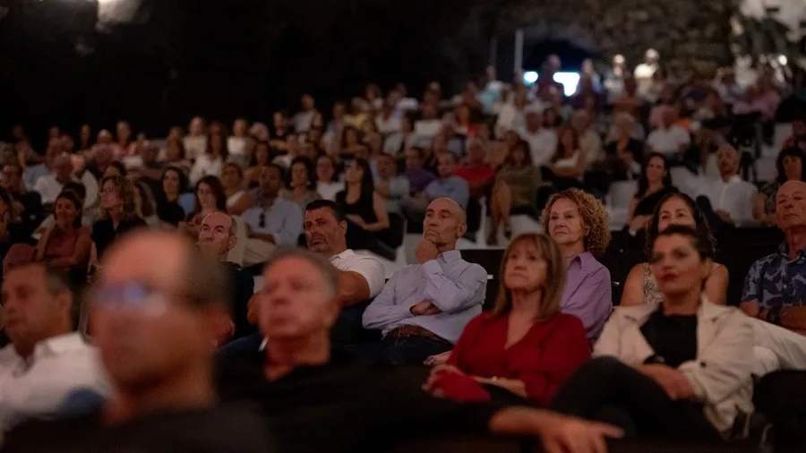 Homenaje Palabras Mayores