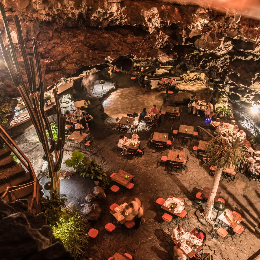 Restaurante Jameos del Agua Completo