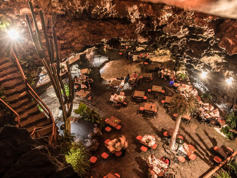 Restaurante Jameos del Agua Completo